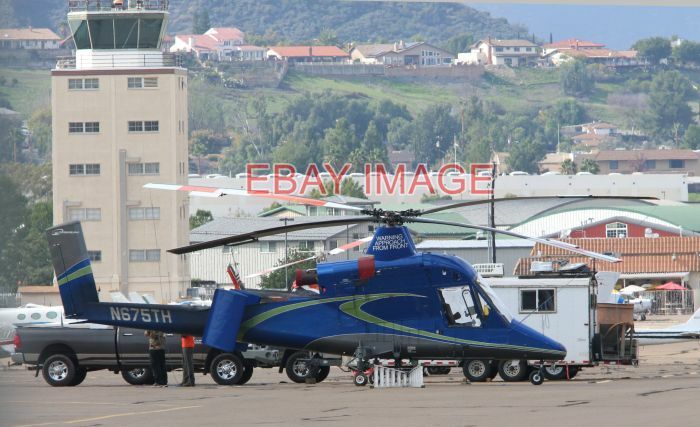 PHOTO  AEROPLANE N675TH 1998 KAMAN K-1200 - SAN DIEGO GILLESPIE FIELD KSEE IS A
