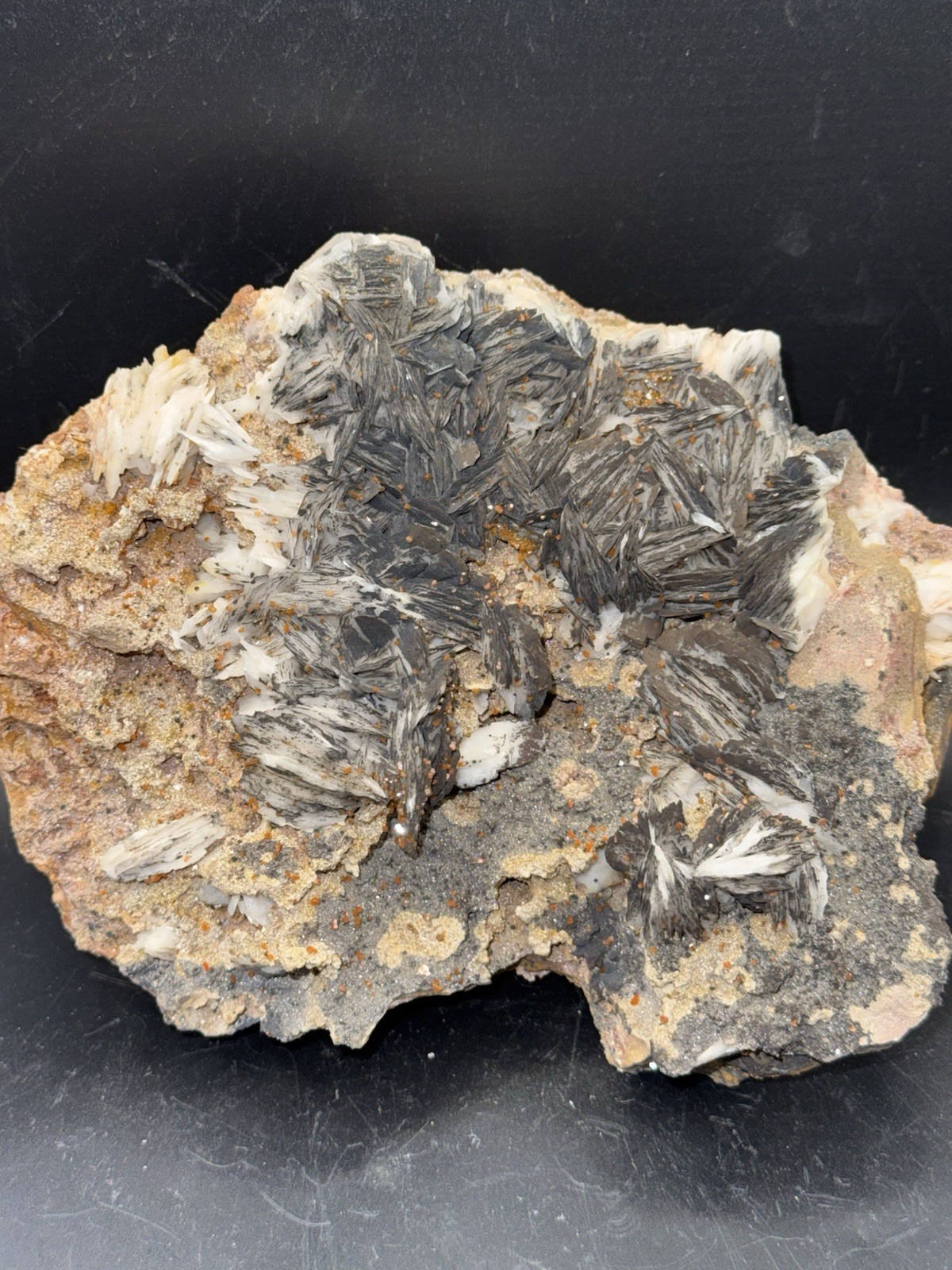 Large Amazing Piece Of Vanadinite On Barite Rock Mineral Crystal Specimen #11