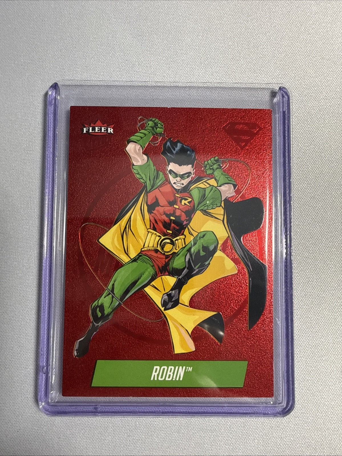 2025 Fleer Ultra Superman Robin 48/50 Ruby Medallions #M-22