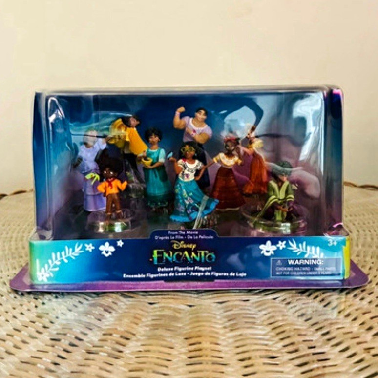 Disney Encanto Deluxe Figurine Playset Mini Figures Set, 5\