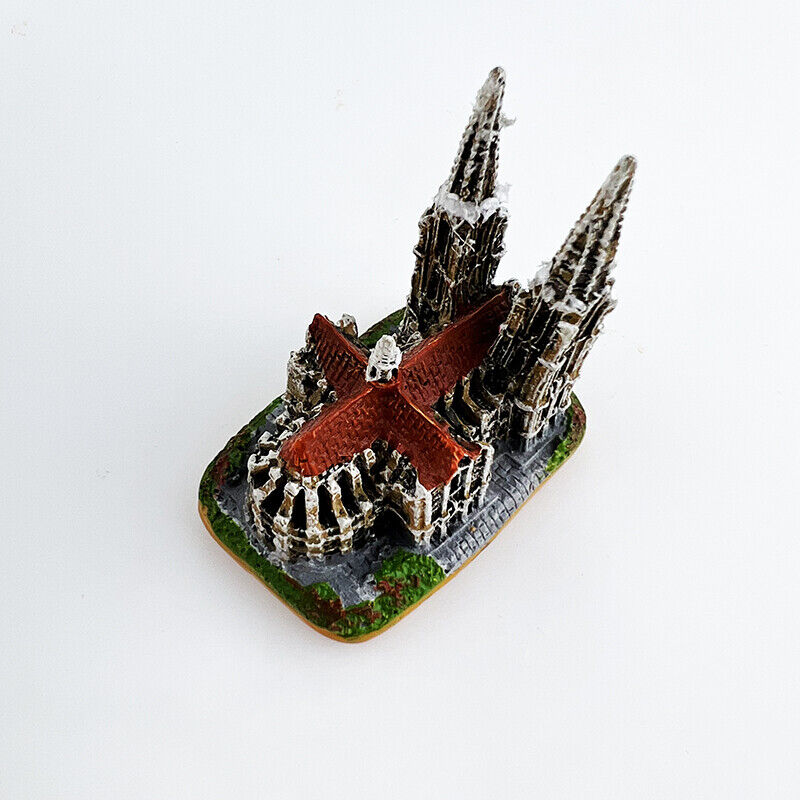 5x3cm Germany Cologne Cathedral Mini Church Statue Model