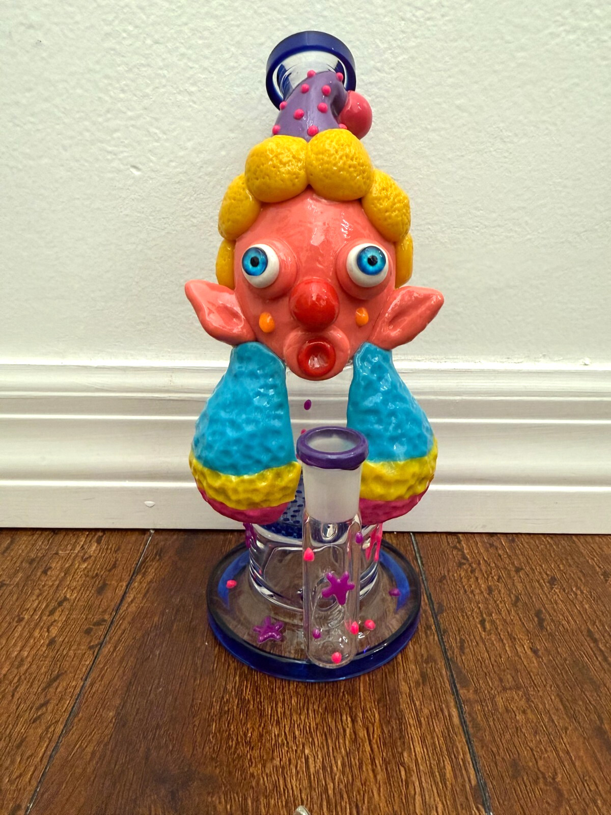 8.5” Premium Glass Water Pipe Clown Elf Glow in Dark 14mm