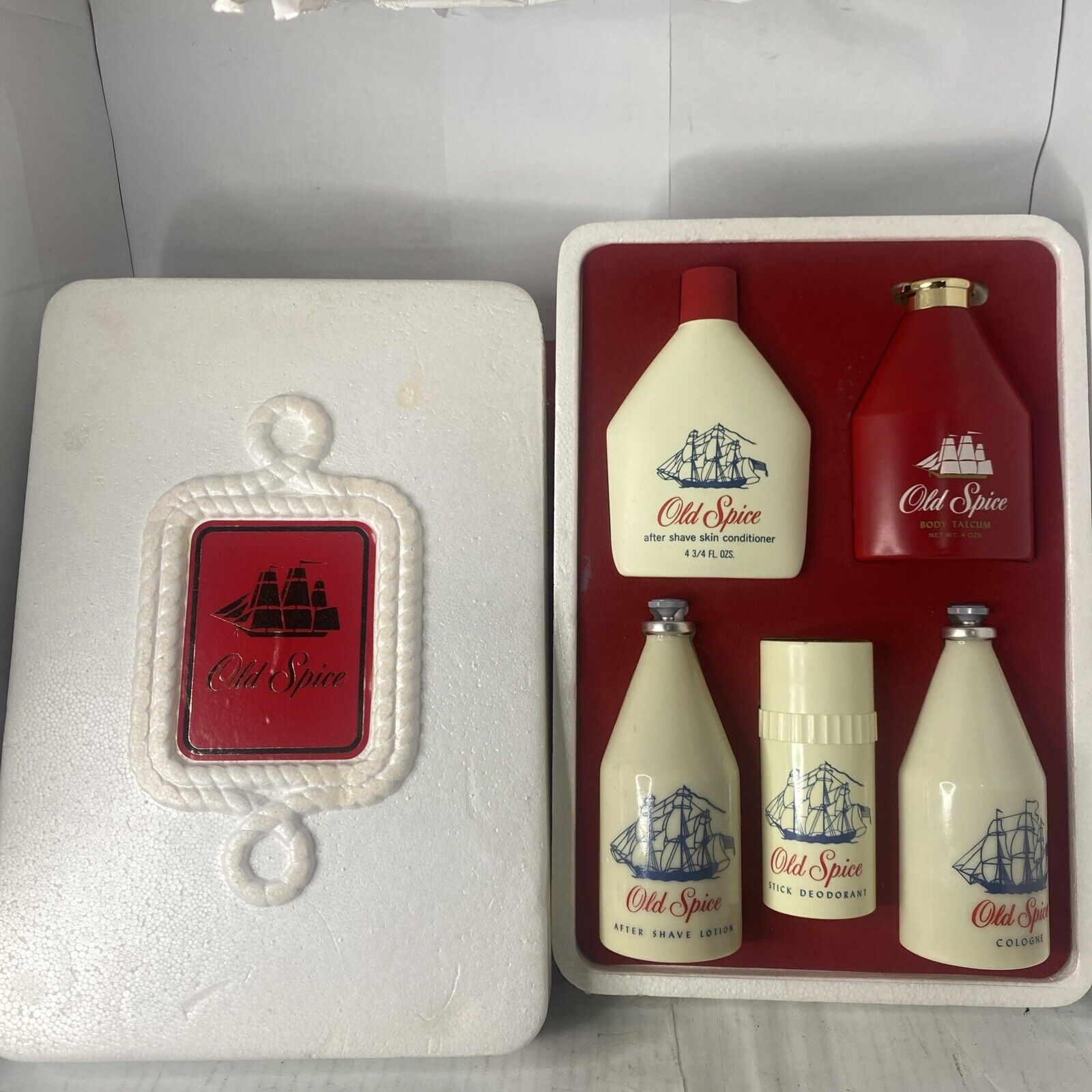 Rare Vintage Old Spice Ship Recovery 1794 Toiletries Gift Set Box (No. 3636)