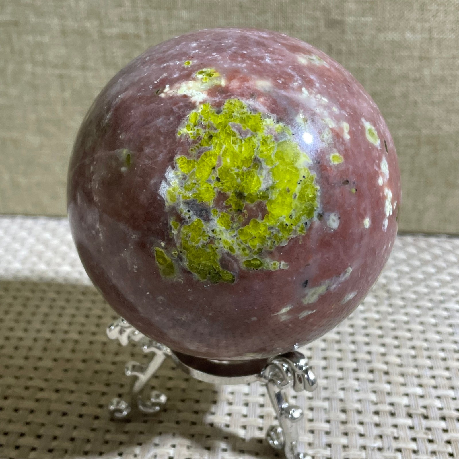 531g  Natural Beautiful Pink Plum Blossom Tourmaline Rock