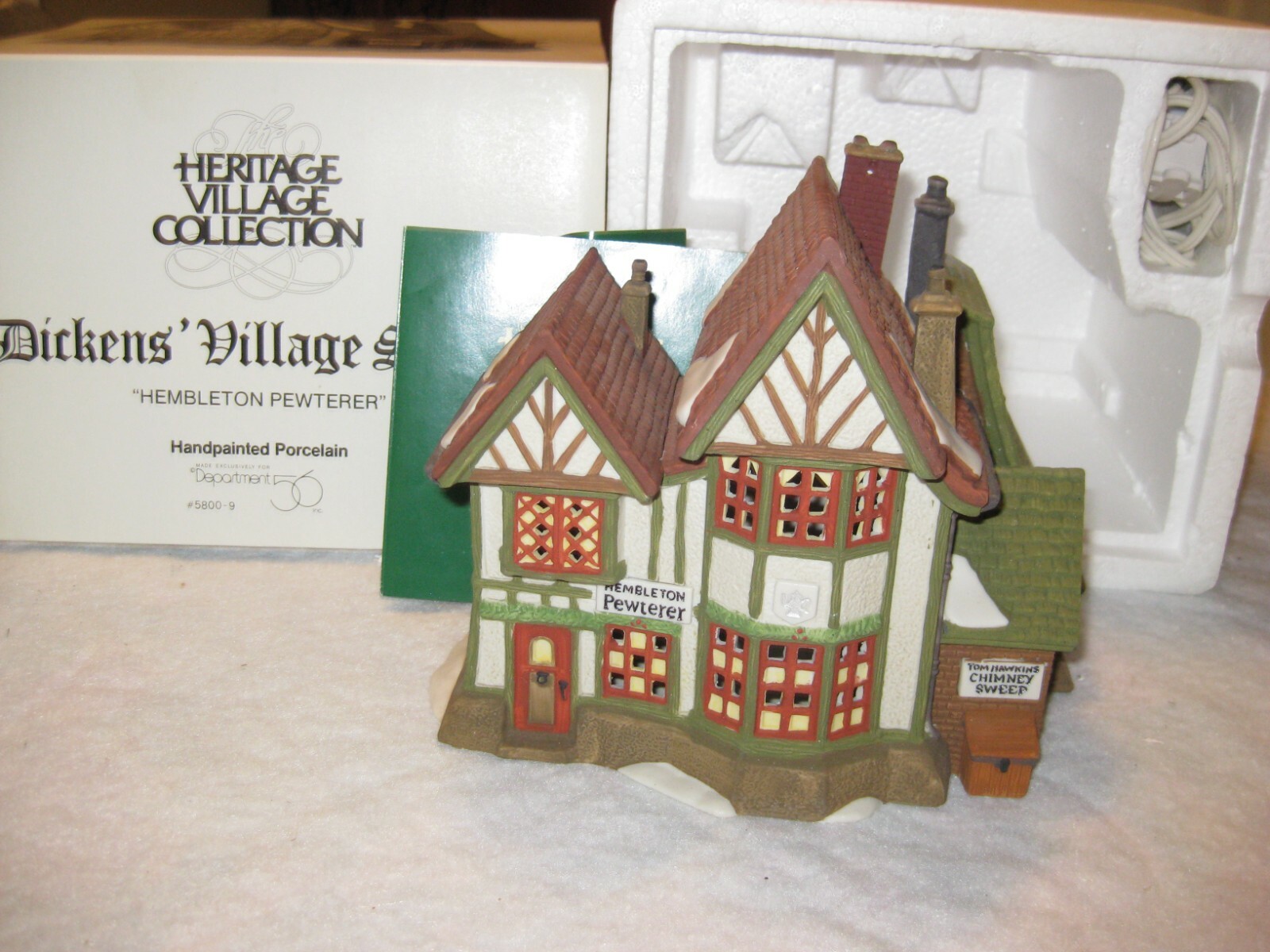 Dept. 56 Hembleton Pewterer & Tom Hawkins Chimney Sweep lighted bldg., 58009