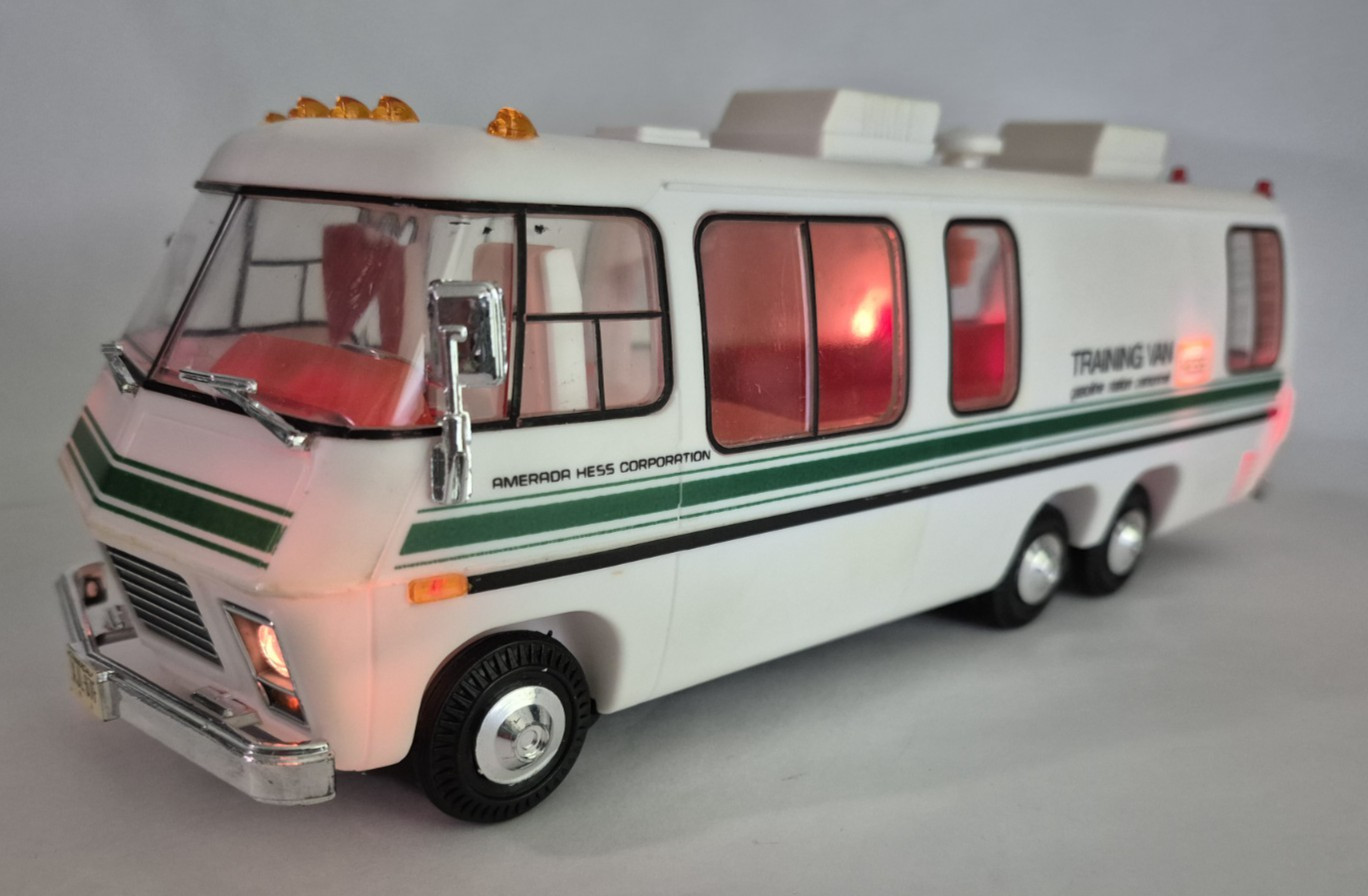 Vintage 1978/1980 Hess Training Van Stamped 1978 Lights Work Box