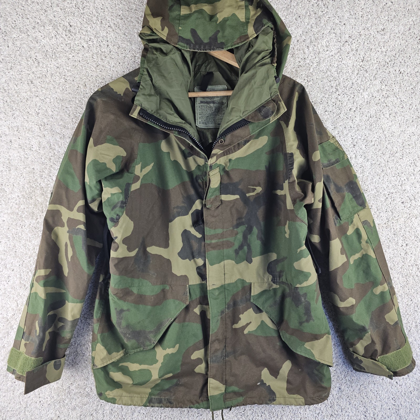 Vintage Alpha ECWCS Gen I Woodland Gore-Tex Cold Weather Parka Jacket Medium Vintage Alpha ECWCS Gen I Woodland Gore-Tex Cold Weather Parka Jacket Medium