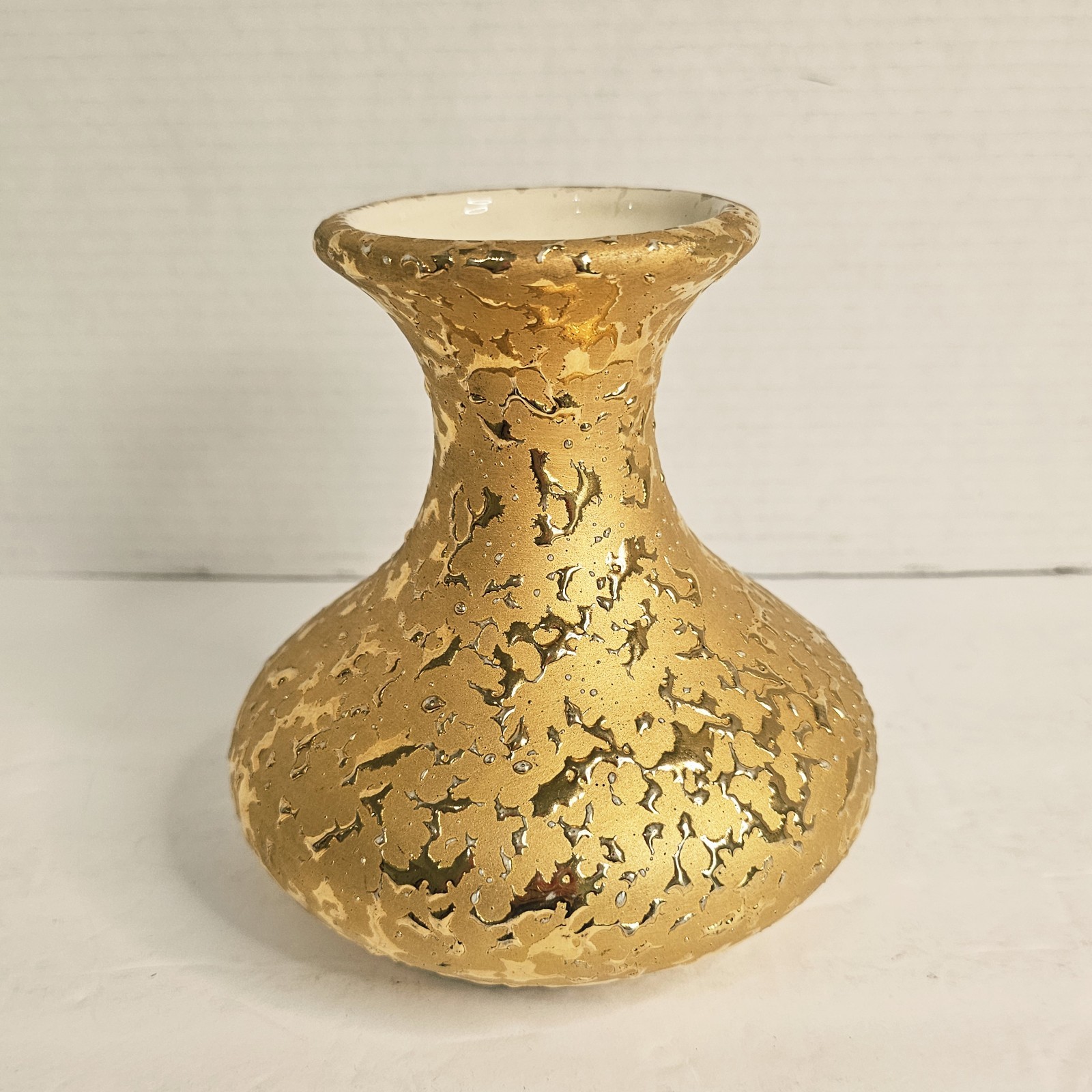 Vintage Weeping Bright Gold Ceramic Bud Vase MCM Hand Decorated USA 6in