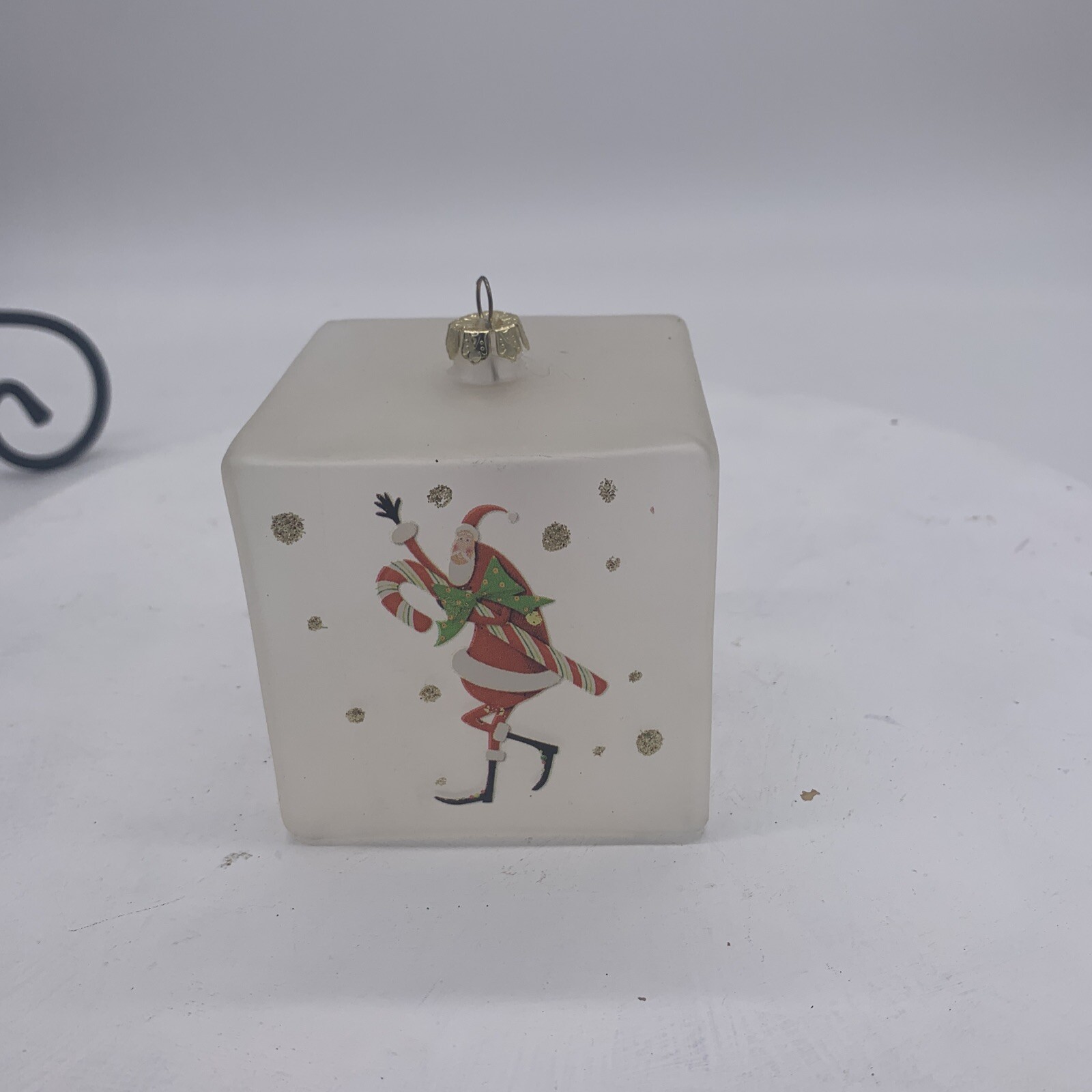 VINTAGE OVERSIZED Metal Topped Glass Christmas Ornament Clear Santa 3x3x3 In VINTAGE OVERSIZED Metal Topped Glass Christmas Ornament Clear Santa 3x3x3 In