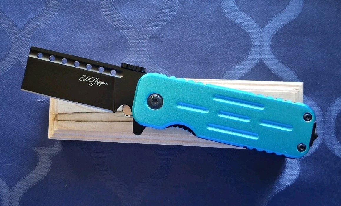 *NEW*🔥 EDC GRIPPER EXCLUSIVE w/ Blue Aluminum Handle & A/O Black Blade