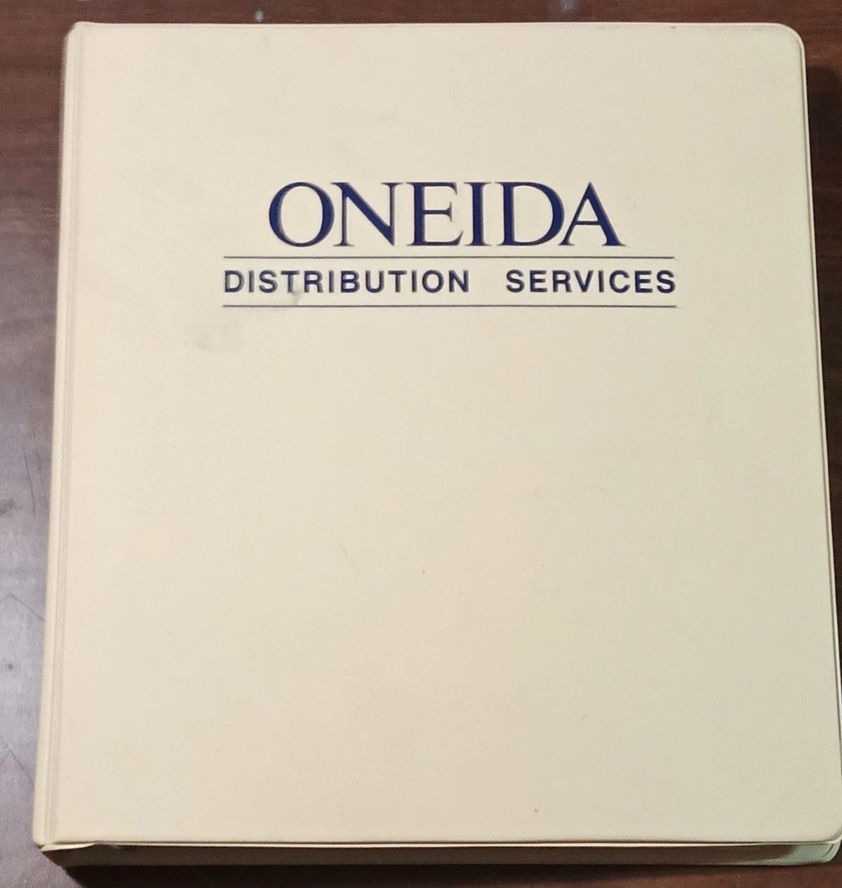 1990 Oneida Distribution Services Dealer Catalog Binder Flatware Crystal