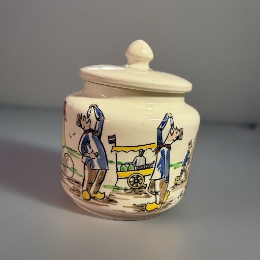 Vintage Royal Goedewaagen Ceramic Humidor w/ Fun Cityscape Scene Signed Van Gool Vintage Royal Goedewaagen Ceramic Humidor w/ Fun Cityscape Scene Signed Van Gool