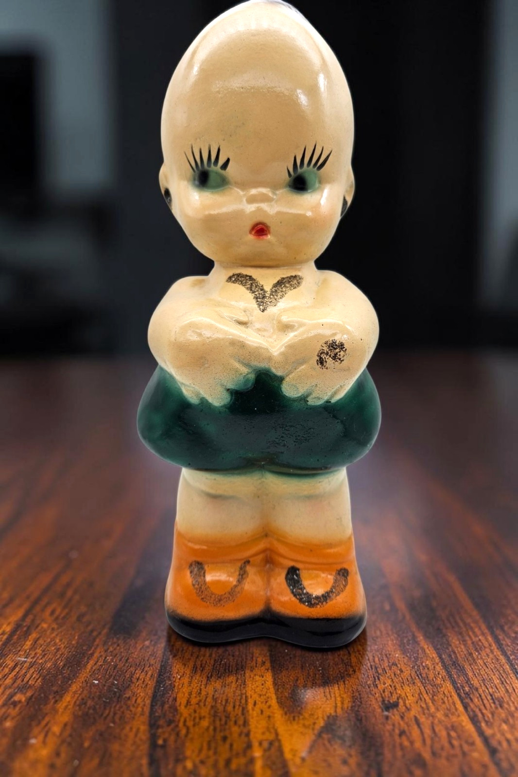 Vintage Chalkware Carnival Kewpie with Wings Glitter Near Mint 12\