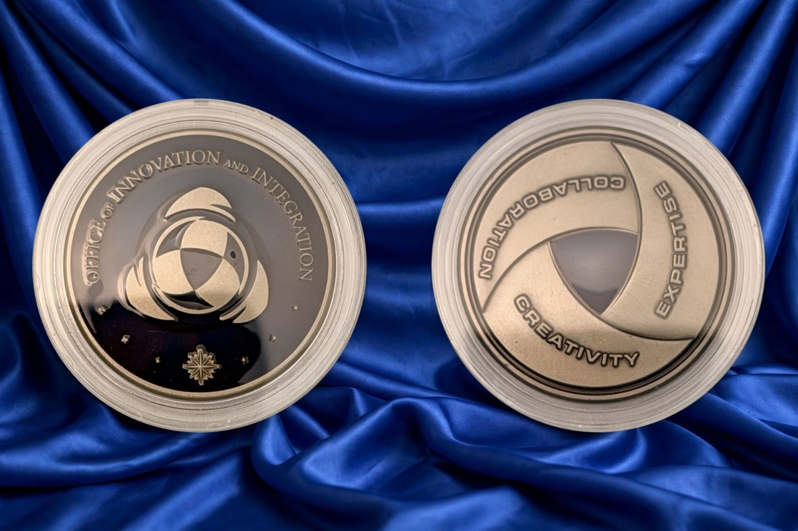 CIA - Office of Innovation & Integration Challenge Coin — Very Rare CIA - Office of Innovation & Integration Challenge Coin — Very Rare