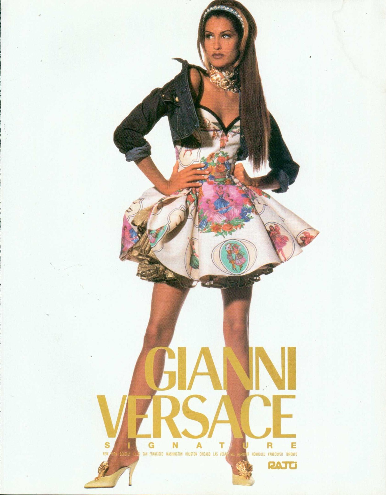 Gianni Versace Magazine Print Ad Advert Yasmeen Ghauri long legs high heels 1992