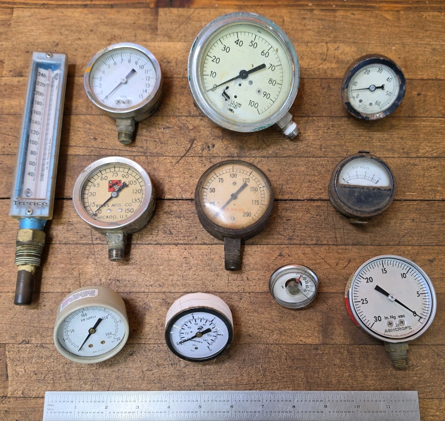 Vintage Gauges • 11pcs Pressure Temperature Oil Volts STEAMPUNK Gauge LOT ☆USA