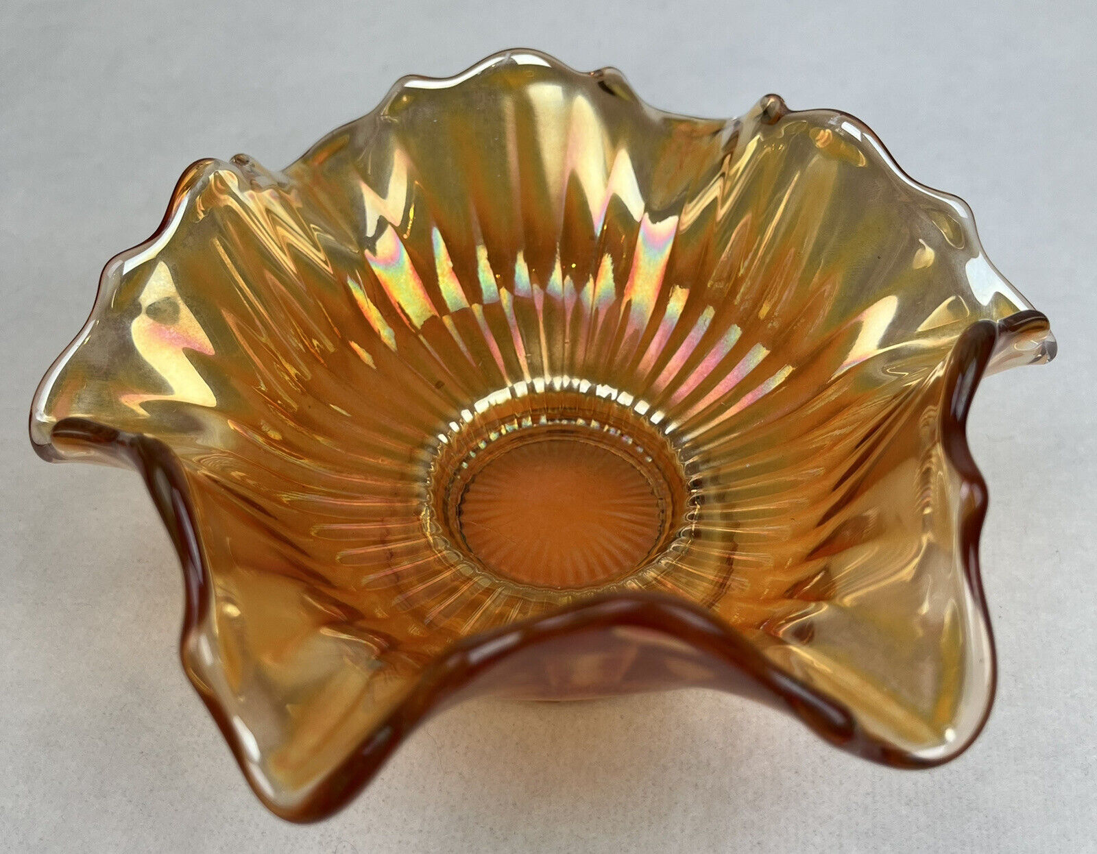 Vintage Fenton Smooth Rays Marigold Carnival Glass Ruffled Sauce Bowl 6 1/2”