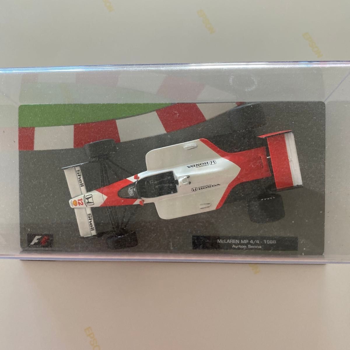 McLaren Honda MP4/4 1988 Ayrton Senna F1 Minicar 1/43 McLaren Honda MP4/4 1988 Ayrton Senna F1 Minicar 1/43