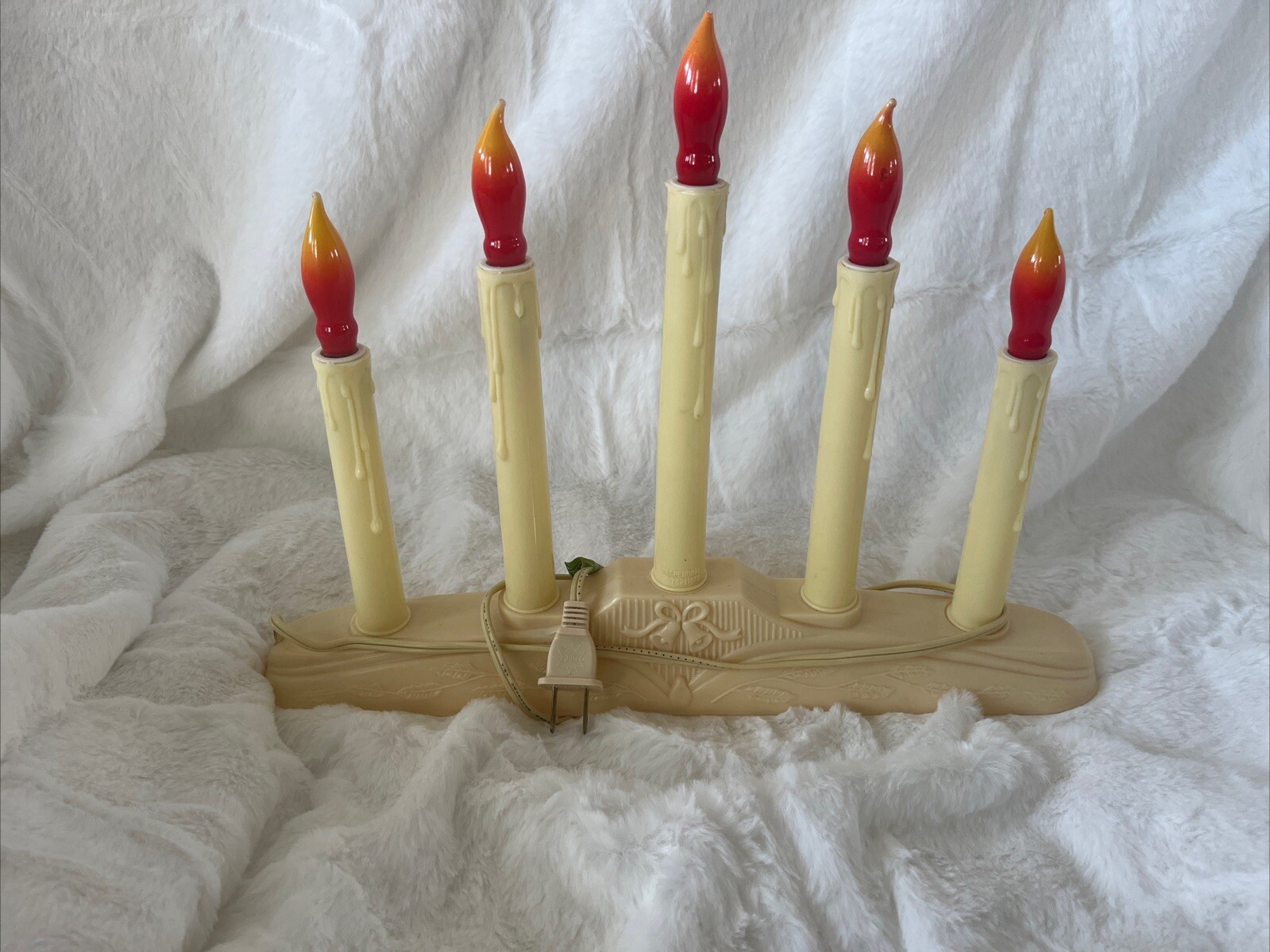 Vintage Plastic Christmas  Glass Lights Candle-opera Candler 5 Lamps  Untested