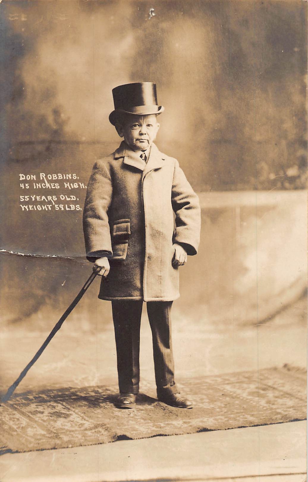 J85/ Interesting RPPC Postcard c1910 Don Robbins Midget Side Show 505