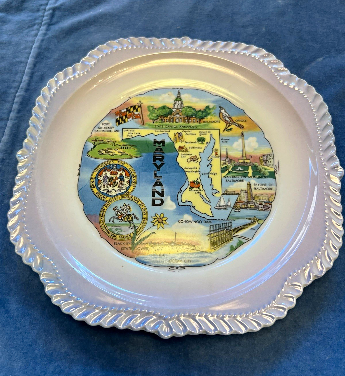 Vintage Maryland Souvenir Plate Decorative Plate with State Map & Landmarks