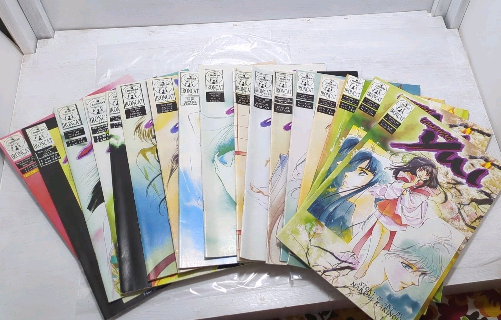Lot of 17 Vampire Princess Yui, MANGA, IronCat Comic Books English 2000 Lot of 17 Vampire Princess Yui, MANGA, IronCat Comic Books English 2000
