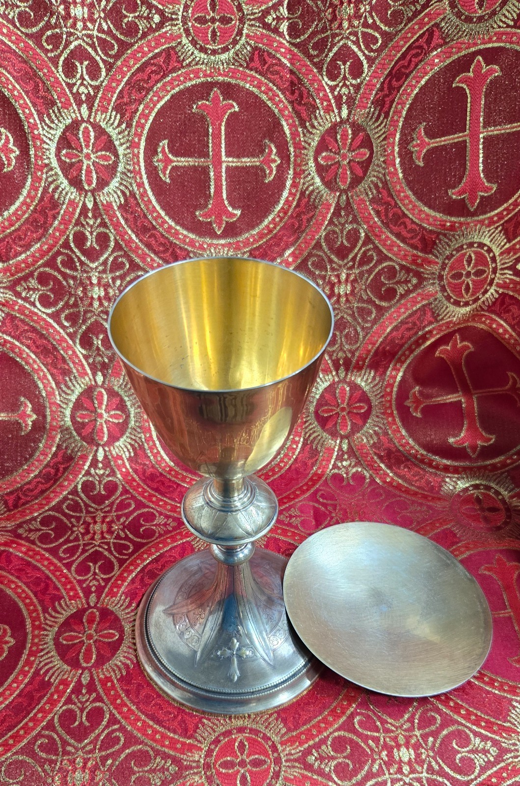 Antique Chalice In Gilded Silver with its Paten, France 19th Century Circa 1890
