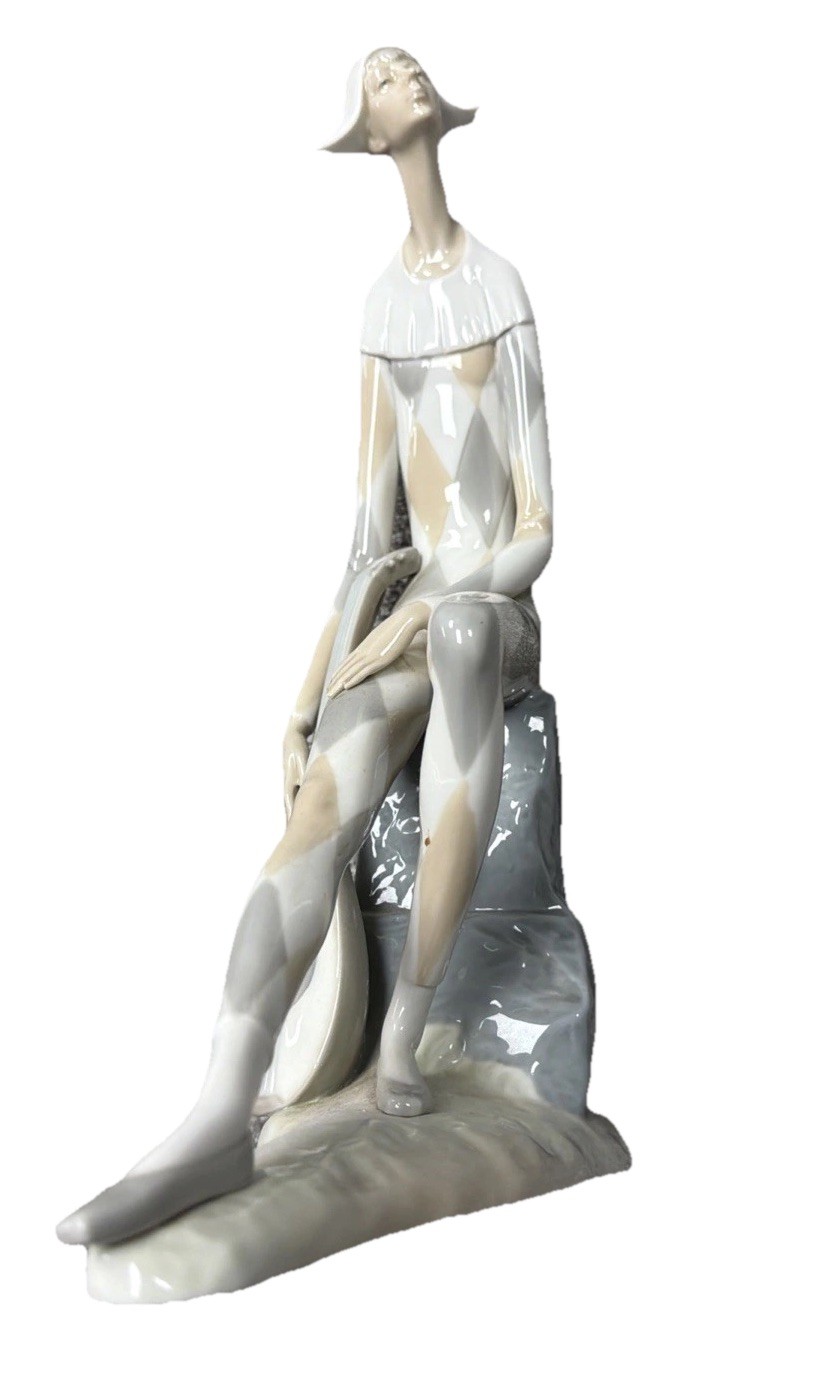 LLADRO Vintage STAMPED Large porcelain figurine LLADRO SAD HARLEQUIN