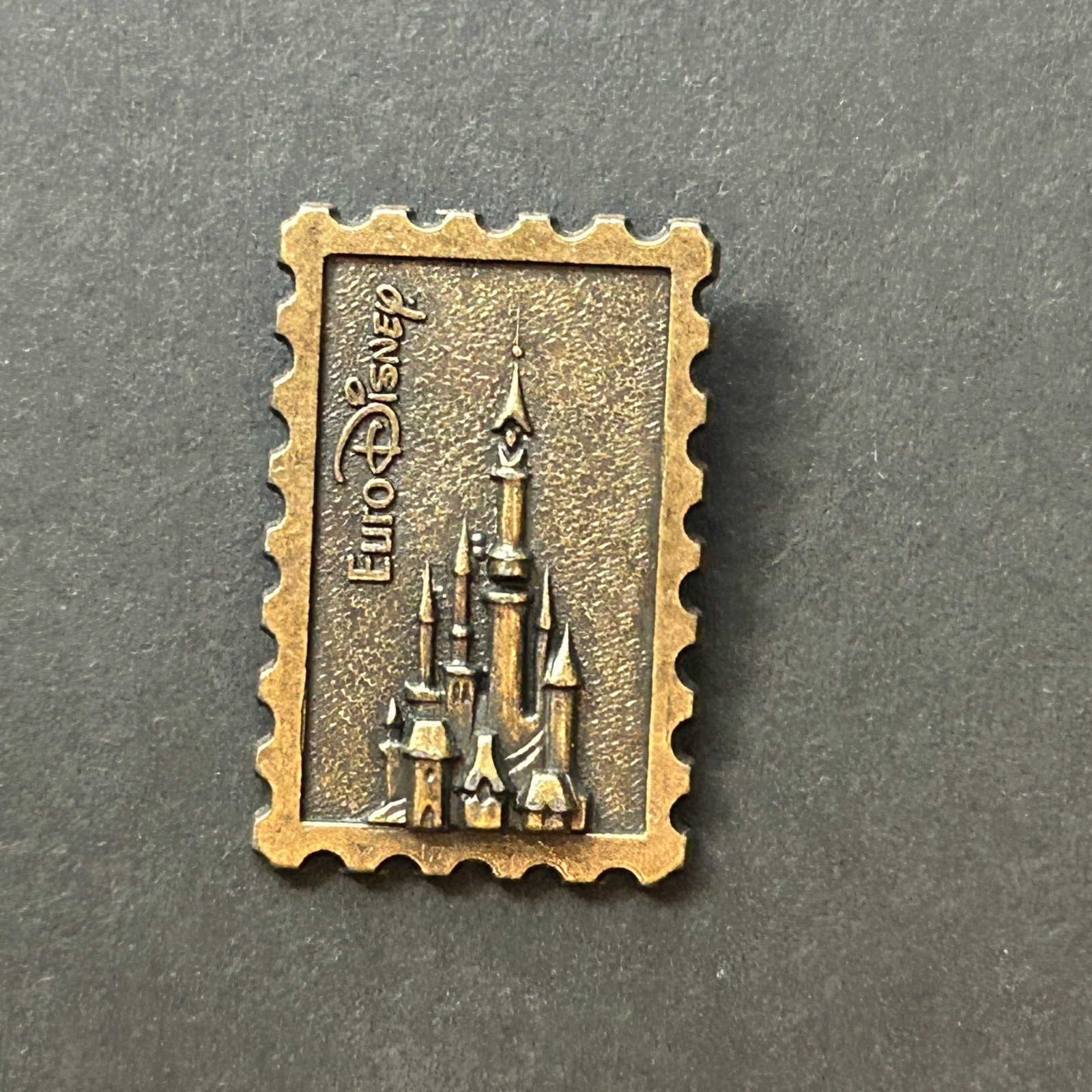 EuroDisney Bronze Castle, Stamp Like Pin Disney Pin 1293