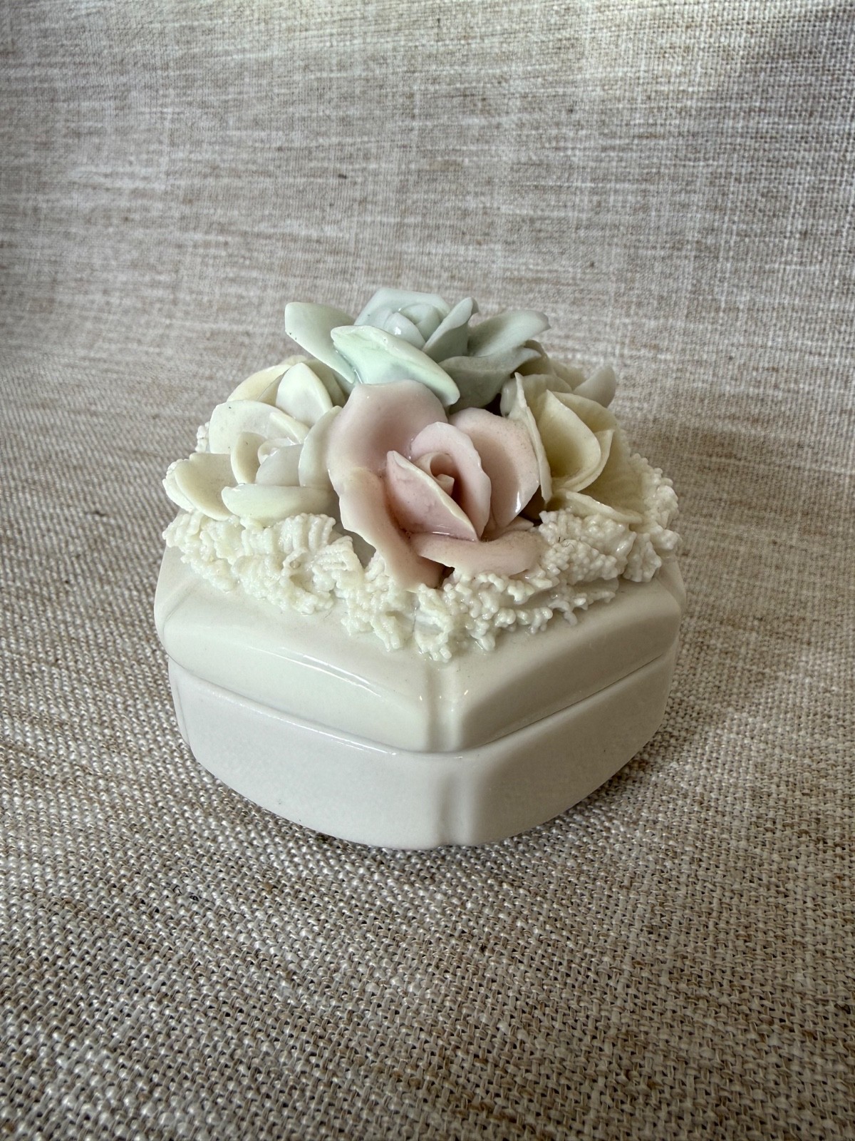 VTG Collectible China White Flowers Trinket Box