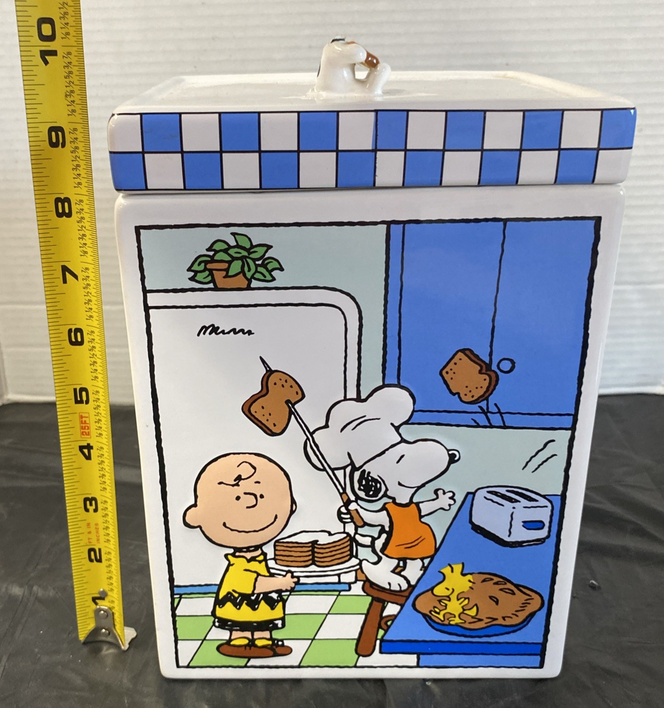 Vintage Danbury Mint Peanuts Snoopy Ceramic Kitchen Canister Cooking Scene