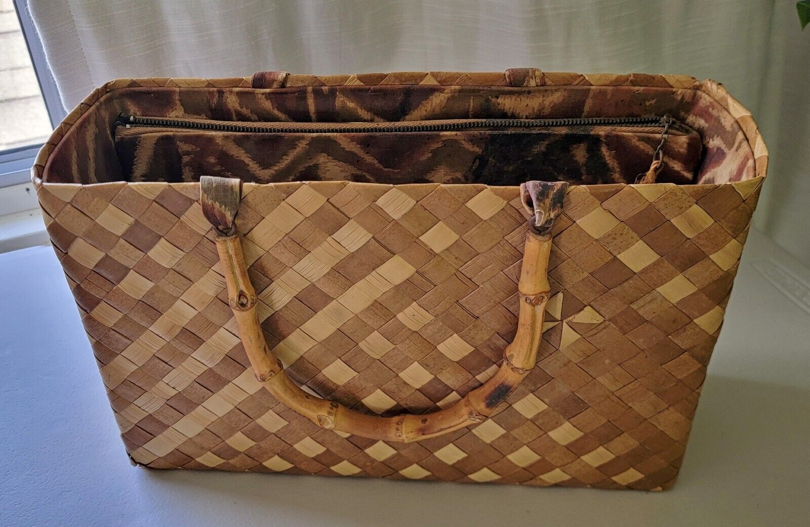 Vintage MCM Hawaii Woven Lauhala Mat Purse Tote Bag w/ Tapa Cloth Fabric Lining