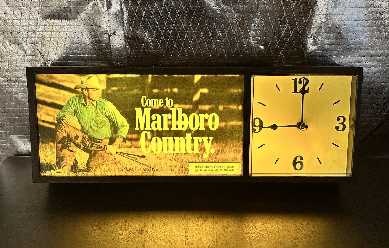 Vintage 1985 Marlboro Lighted Sign And Clock Cone To Marlboro Country Cowboy