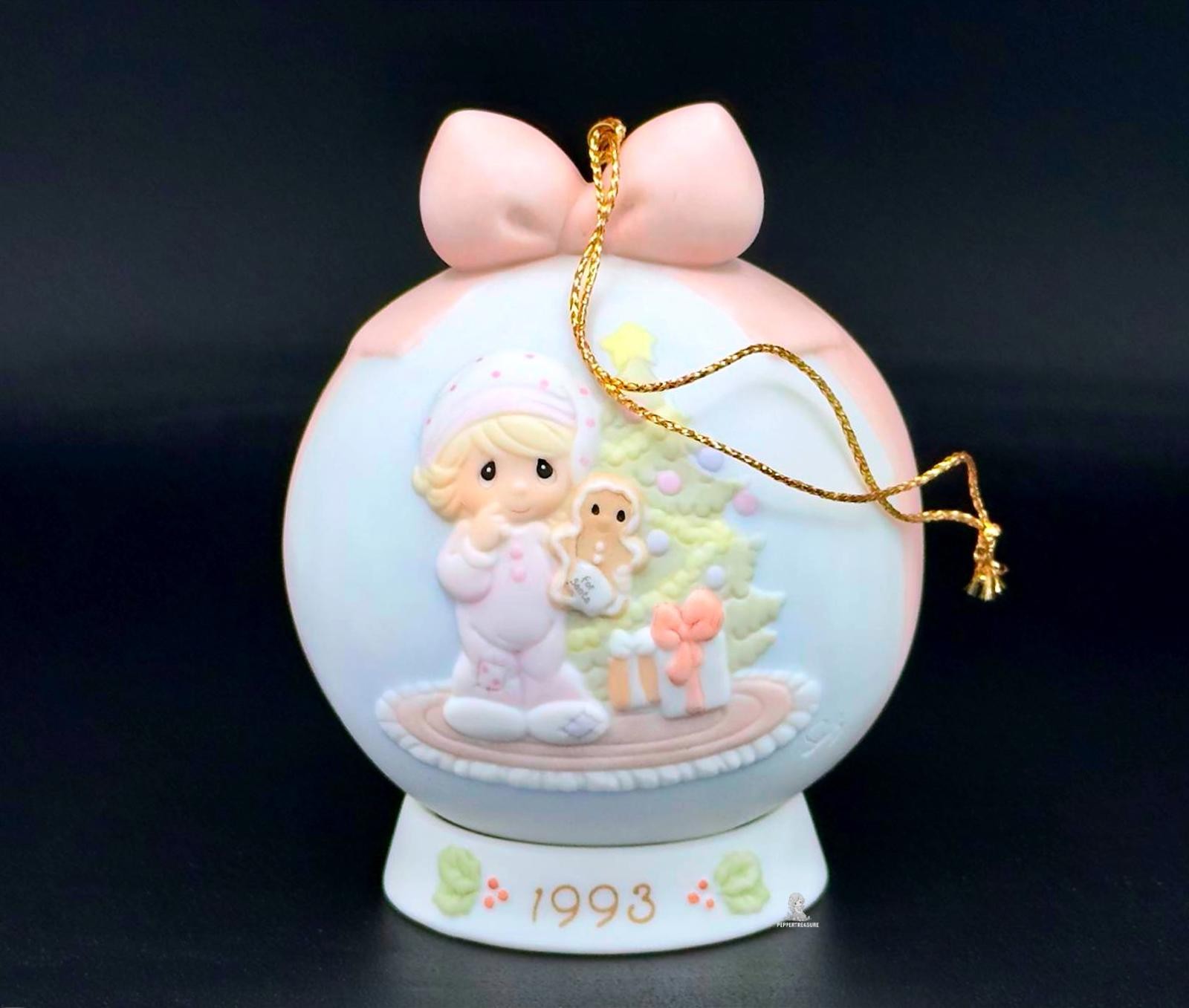 Rare 1993 Precious Moments Christmas Ornament Limited Edition Collectible