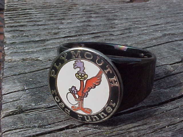 PLYMOUTH ROADRUNNER LOGO BLACK CHROME RING #11 NOS HI- QUALITY CLASS MoPaR