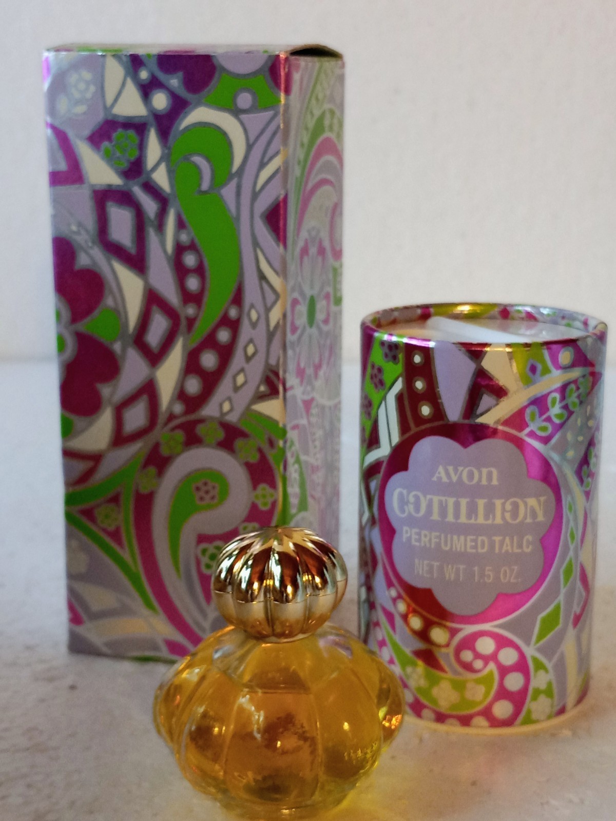 New In Box Avon Cotillion Perfume Talc Powder + Miniature Bottle Cologne. IA#5