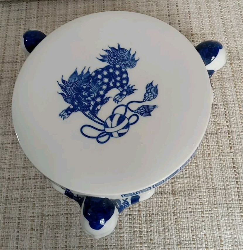 TAKAHASHI SAN FRANCISCO HAND PAINTED FOOTED PORCELAIN  STAND/PEDESTAL