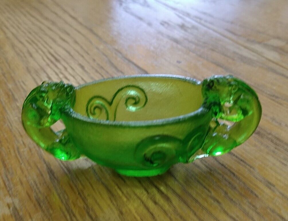 Rare Chinese Green Glass Trinket Bowl 3