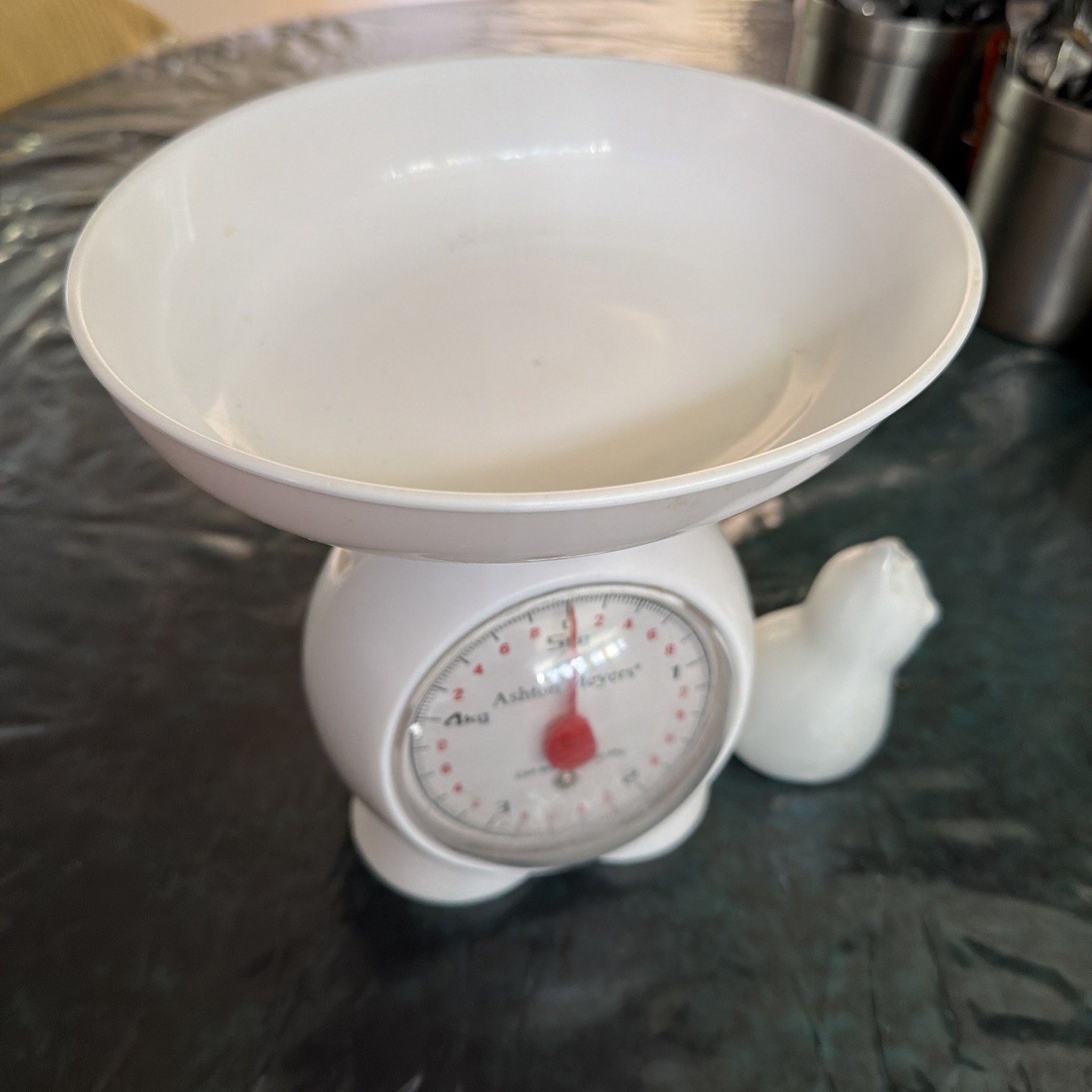 retro Salter baking kitchen weighing scales white plastic design 