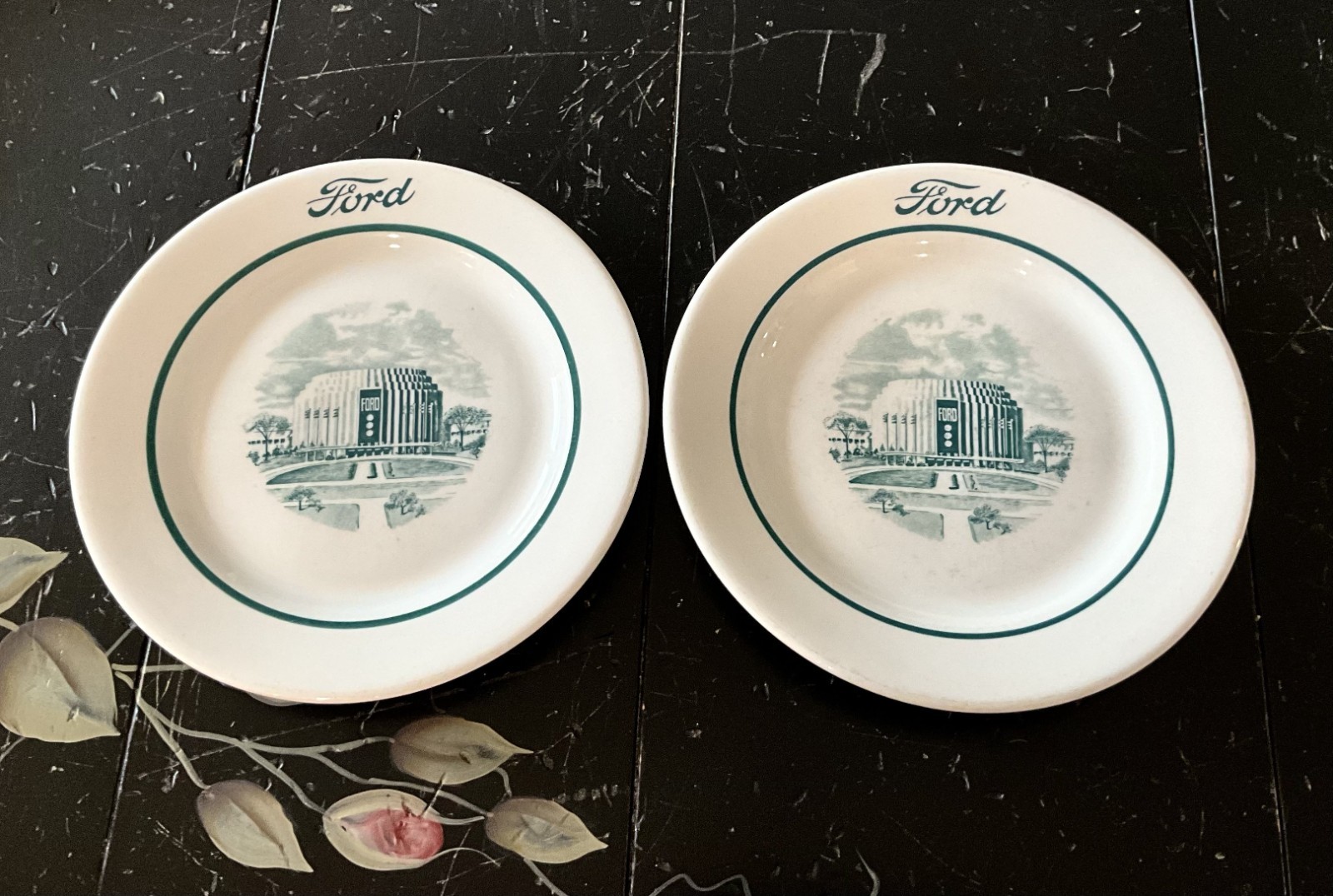 Vintage Ford Motor Co. Rotunda Shenango China USA 9\ Vintage Ford Motor Co. Rotunda Shenango China USA 9\