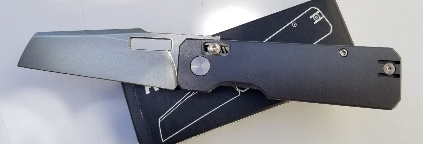 Vero Engineering - Aura - Grey Aluminum 14C28N Talon Cross bar VERO 3048