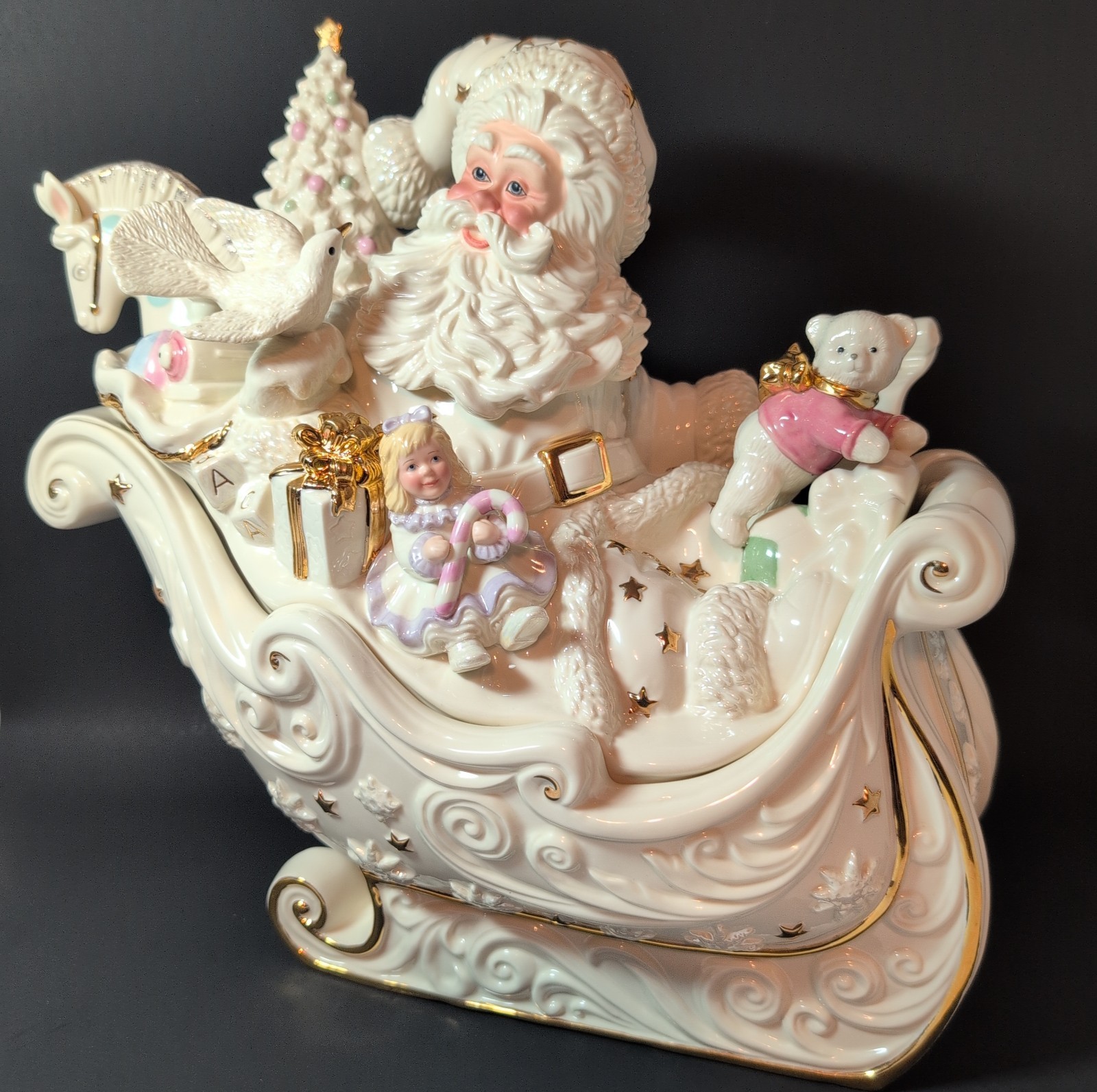 RARE LENOX Santa\'s Enchanted Sleigh, Numbered Limited Edition 2003 Cookie Jar