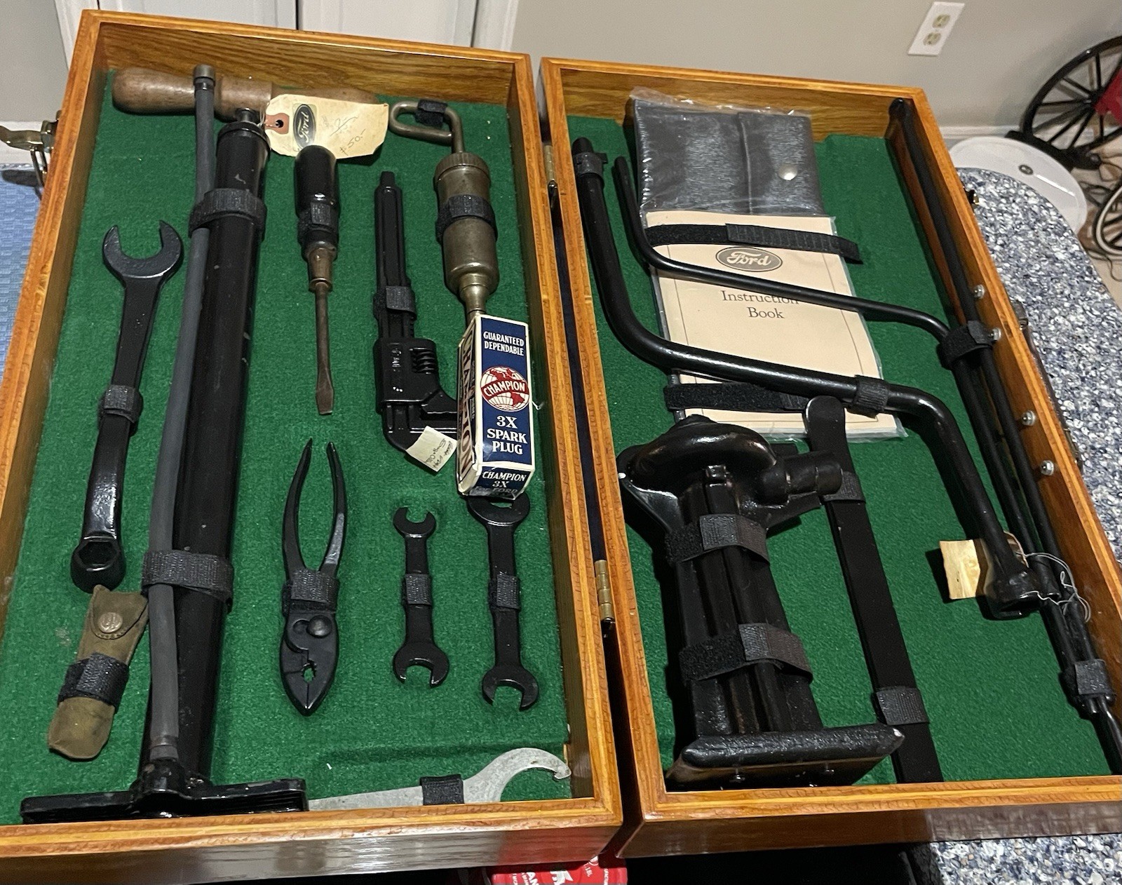 1931 Ford Tool Kit Complete Original Excellent  Vintage Model A Or Later