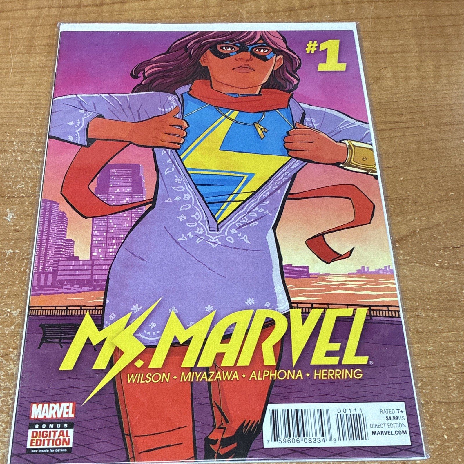 Marvel Comics Ms. Marvel #1 Single Issue Comic Book Wilson Digital