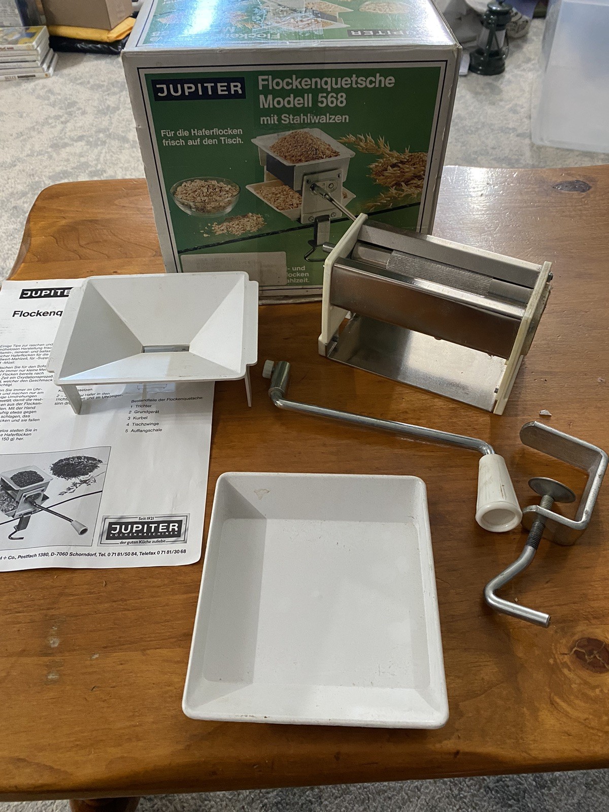 Vintage JUPITER Rolled Oats Crusher Model 568 Complete Original Box