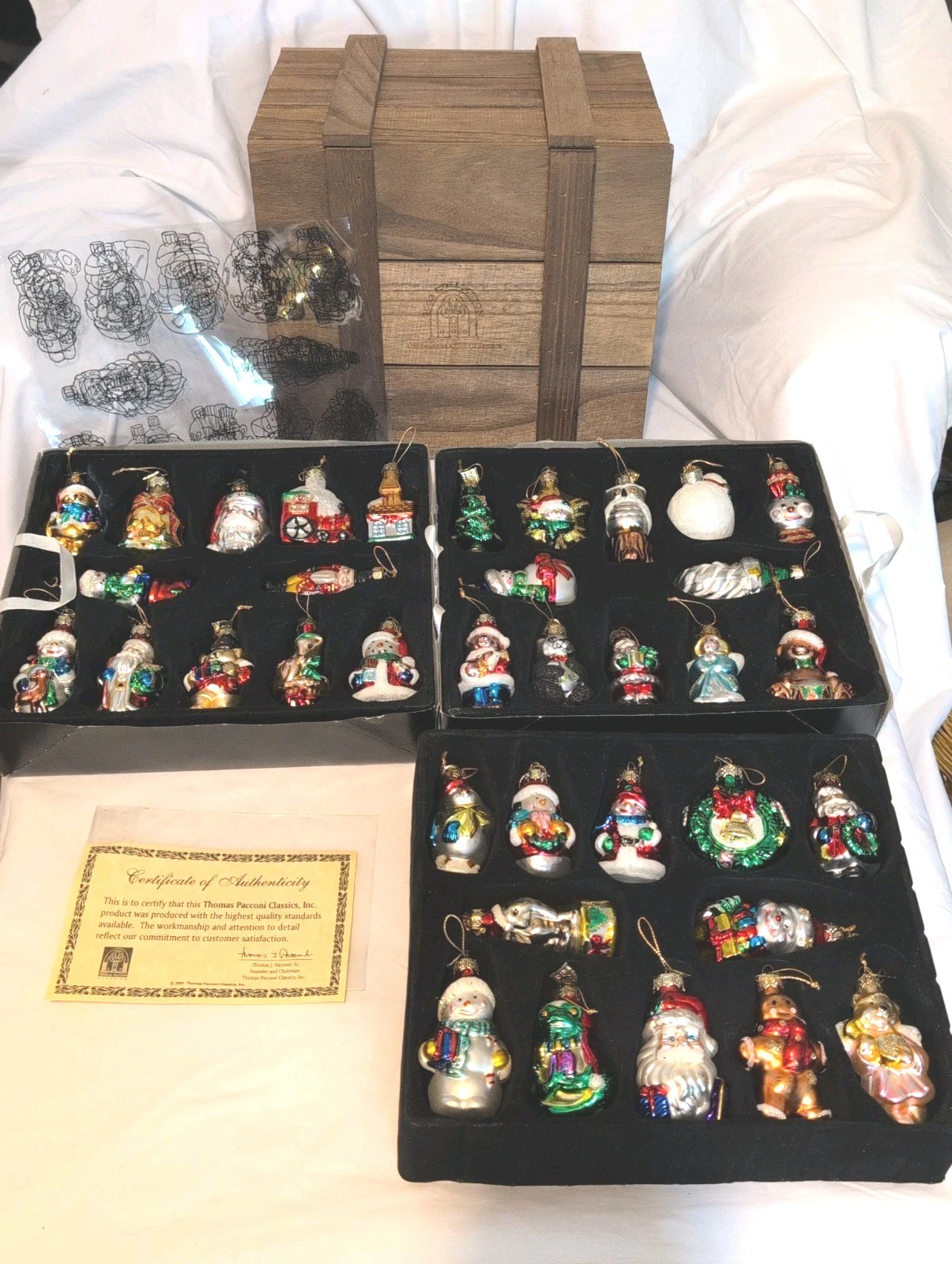 36 VTG Thomas Pacconi Glass Christmas Ornaments  Set + Wood Box COA Limited Edit