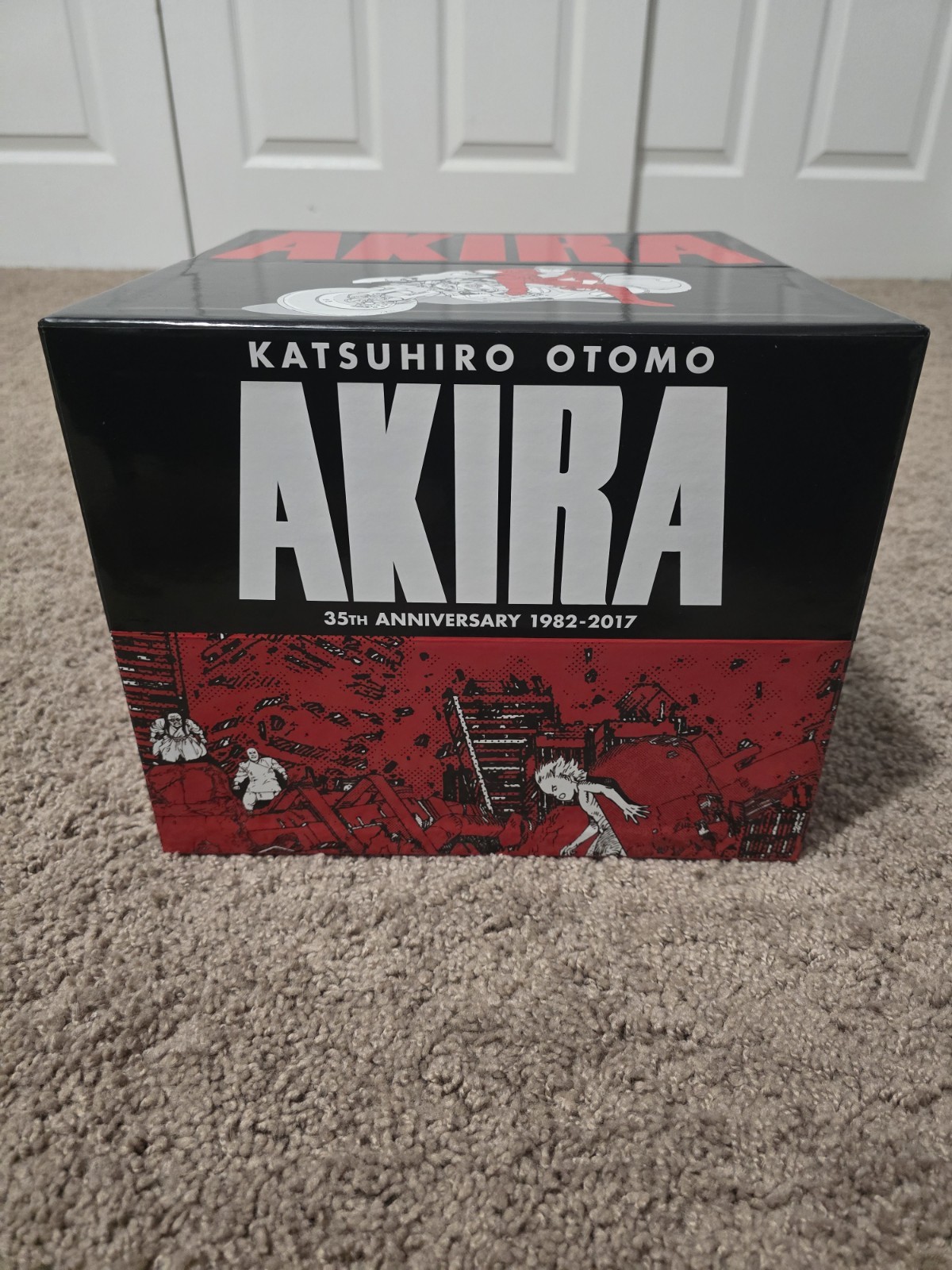 35th  Anniversary Akira Box Set - Manga By Katsuhiro Otomo (English) Very Good