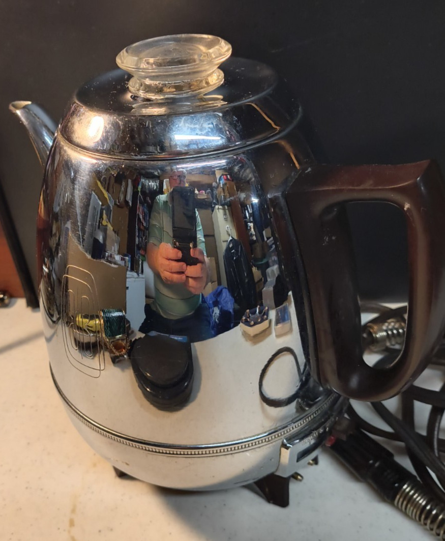 1950\'s General Electric GE Pot Belly Coffee Percolator 33P30 - Works