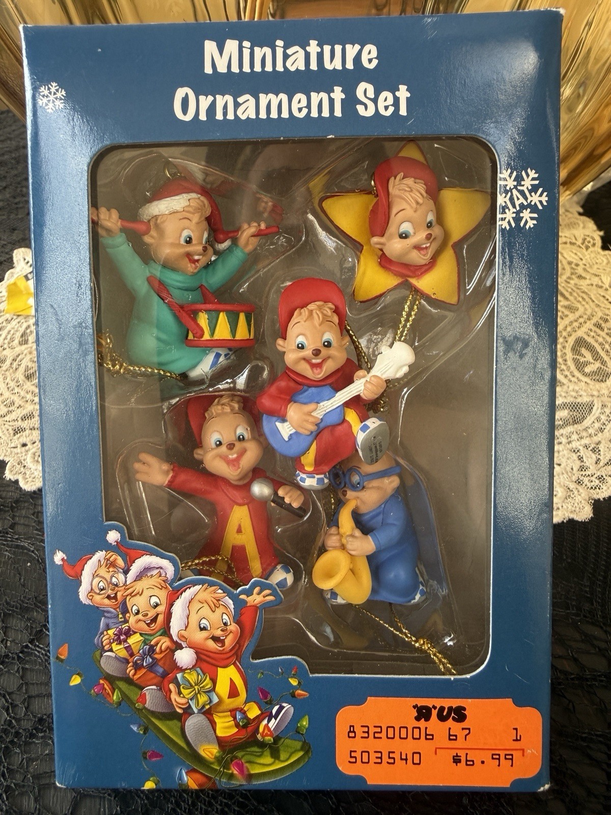 2010 Alvin and the Chipmunks Miniature Christmas Ornament Set Santa’s Best