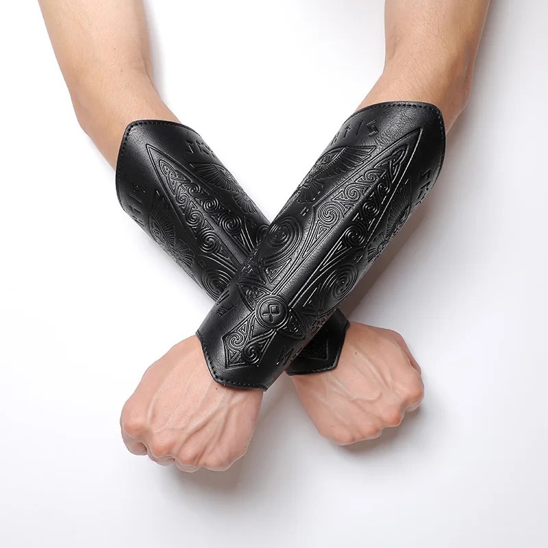 1pc Medieval Faux Leather Wrist Guards Knight Armor Cosplay Halloween Costume